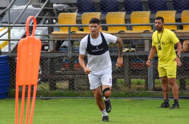 Manta FC vs. Delfín SC