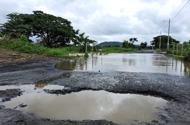 Rocafuerte Paso vía ingreso cierre temporal daños invierno