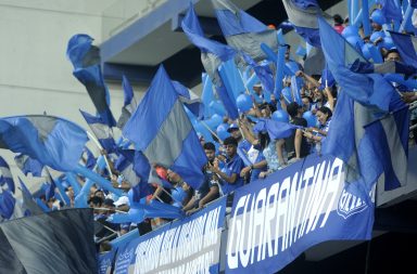 Socios de Emelec elegirán entre Auad y Guzmán al presidente