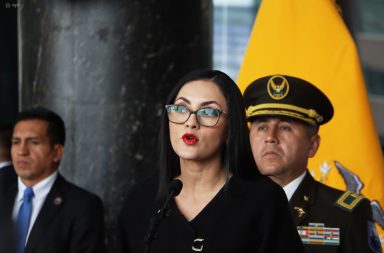 Viviana Veloz denuncia persecución política por parte del presidente Daniel Noboa