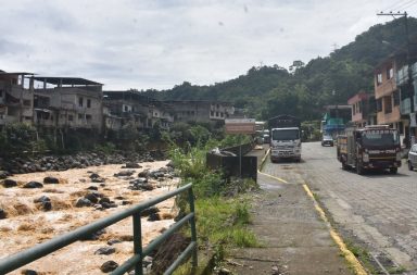 A los cientos de habitantes de la parroquia Alluriquín, en Santo Domingo, los persigue el mal recuerdo de abril de 2016.A los cientos de habitantes de la parroquia Alluriquín, en Santo Domingo, los persigue el mal recuerdo de abril de 2016.