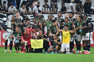 Jugadores de Barcelona SC celebrando