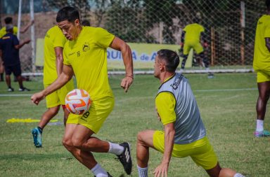 Brahian Cuello, jugador de Delfín