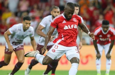 Brasil. Enner Valencia anota doblete y clasifica al Inter a la final del Campeonato Gaúcho