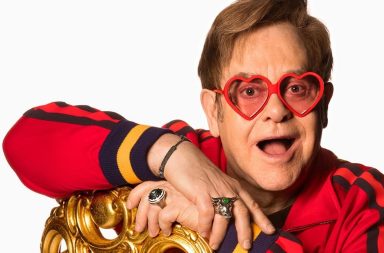 ¿Por qué Elton John ya no firma autógrafos? Esto pasó