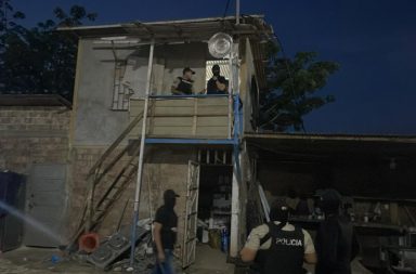 Crónica. La Policía captura a diez presuntos Choneros durante operativo Apolo 3