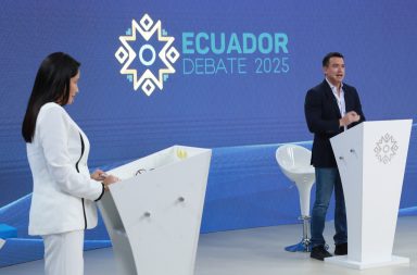 Debate presidencial: Noboa y González proponen mejorar las condiciones del IESS.