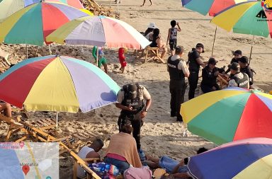 Dos menores desaparecieron en el mar, en Montañita, Santa Elena.