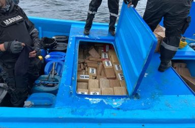 Dos hombres sentenciados por transportar un cargamento de cocaína.