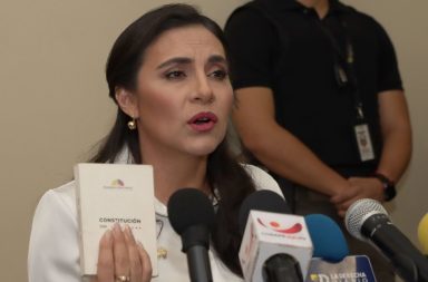 El futuro de la vicepresidenta de Ecuador, Verónica Abad, se definirá hoy, viernes 21 de marzo de 2025, en Quito.