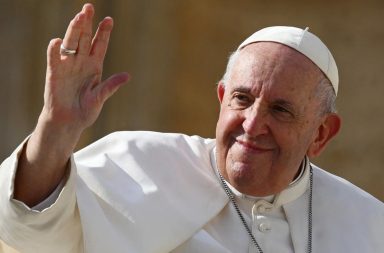 El papa Francisco será dado de alta mañana, domingo 23 de marzo, tras 37 días de hospitalización en Roma