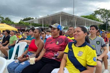 Eliminatorias. Cientos de aficionados vibran en Portoviejo con el Ecuador vs. Venezuela