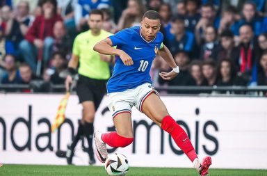 Kylian Mbappé regresa a la selección francesa para los cuartos de final ante Croacia