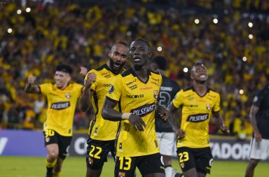 Libertadores. Estos son los cinco jugadores que llevaron al Barcelona SC a golear al Corinthians