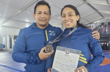 Luisa Valverde logra medalla de bronce en Senior Ranking Series de Lucha