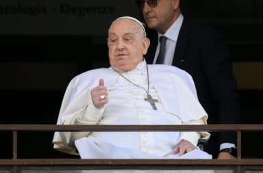 Mundo. Médico del Papa Francisco revela decisión crítica durante su hospitalización