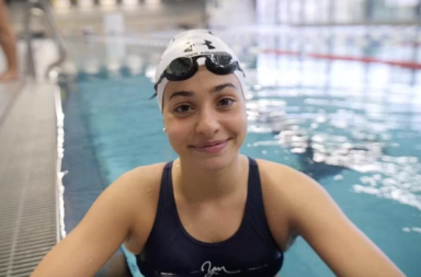 La nadadora olímpica siria Yusra Mardini regresa a Siria