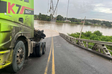 puente Daule buscan a su padre